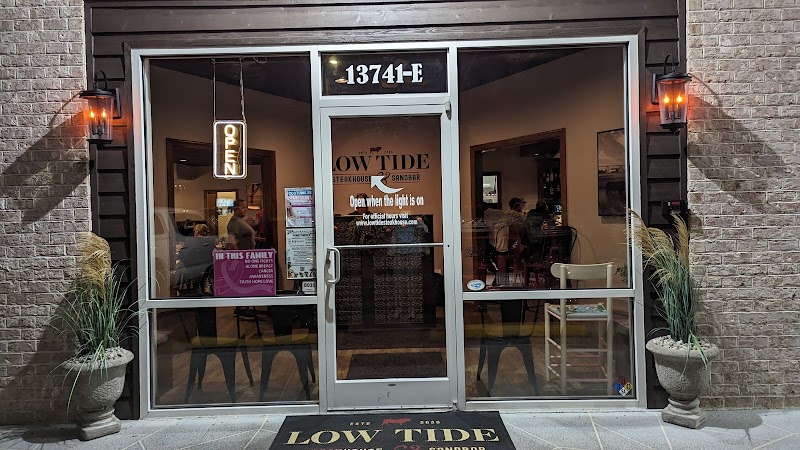 Low Tide Steakhouse & SandBar