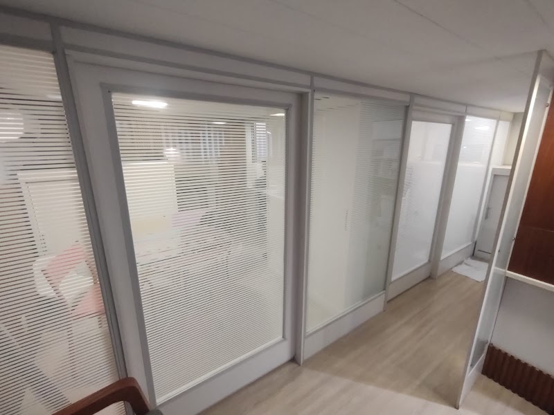 Foto de Blackout Film Insulfilm Residencial e Comercial