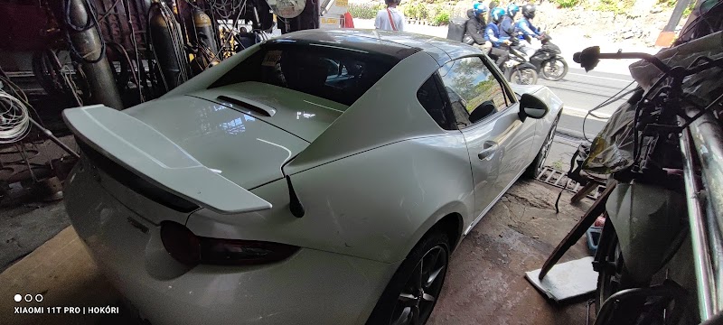 Jailan Mufflers & Headers