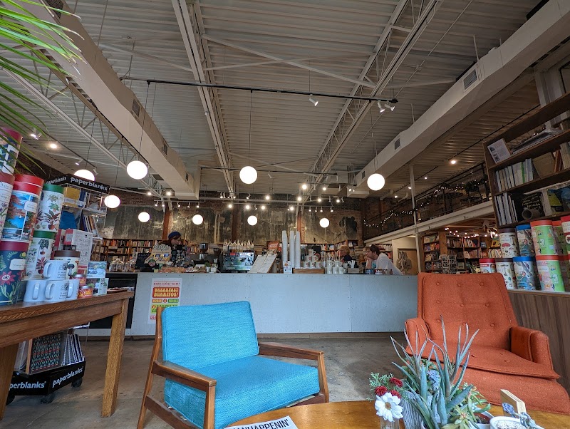 The Dusty Bookshelf - Manhattan photo 3