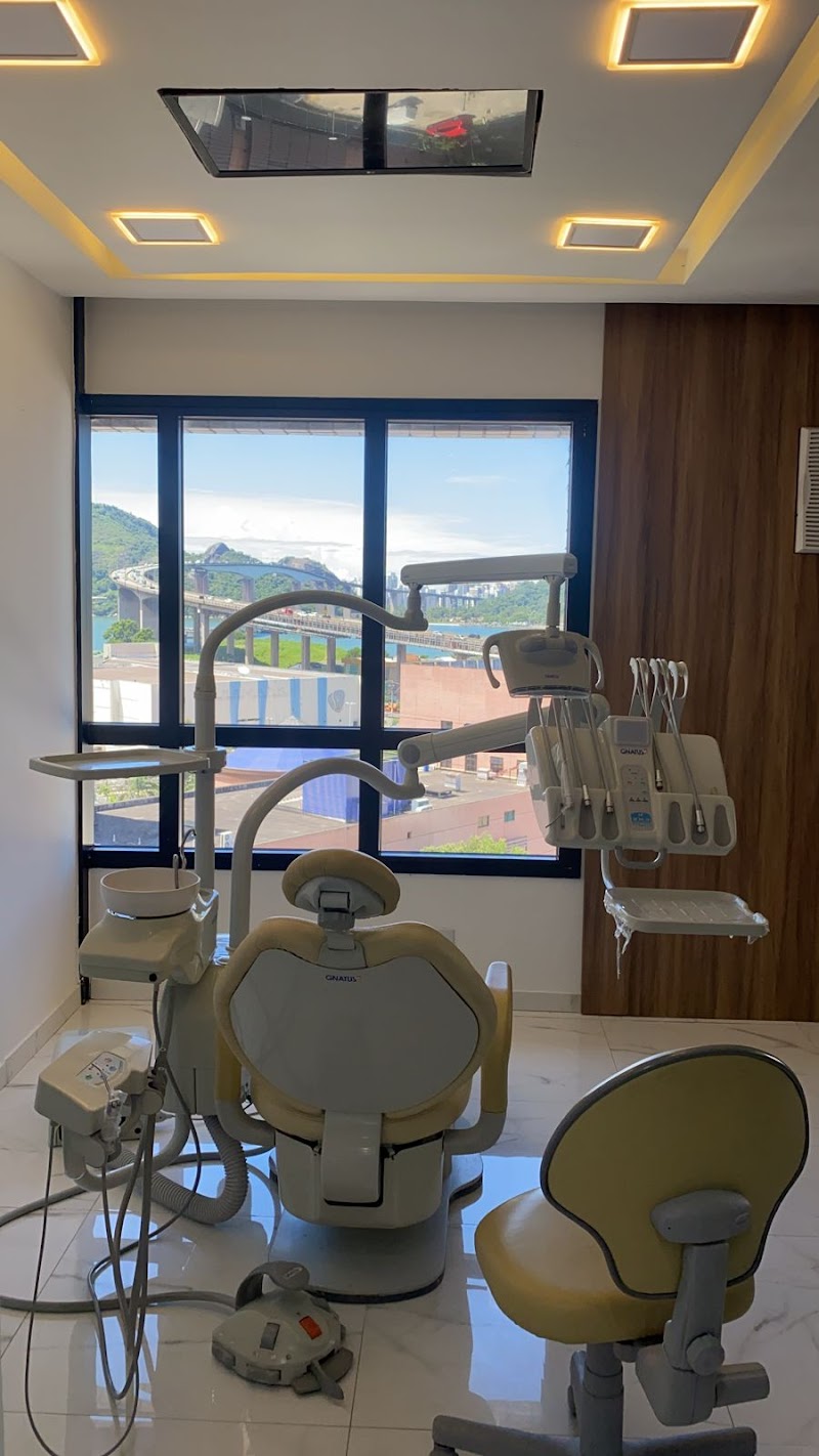 Consultório Odontologico Dr. Bruno C Rocha