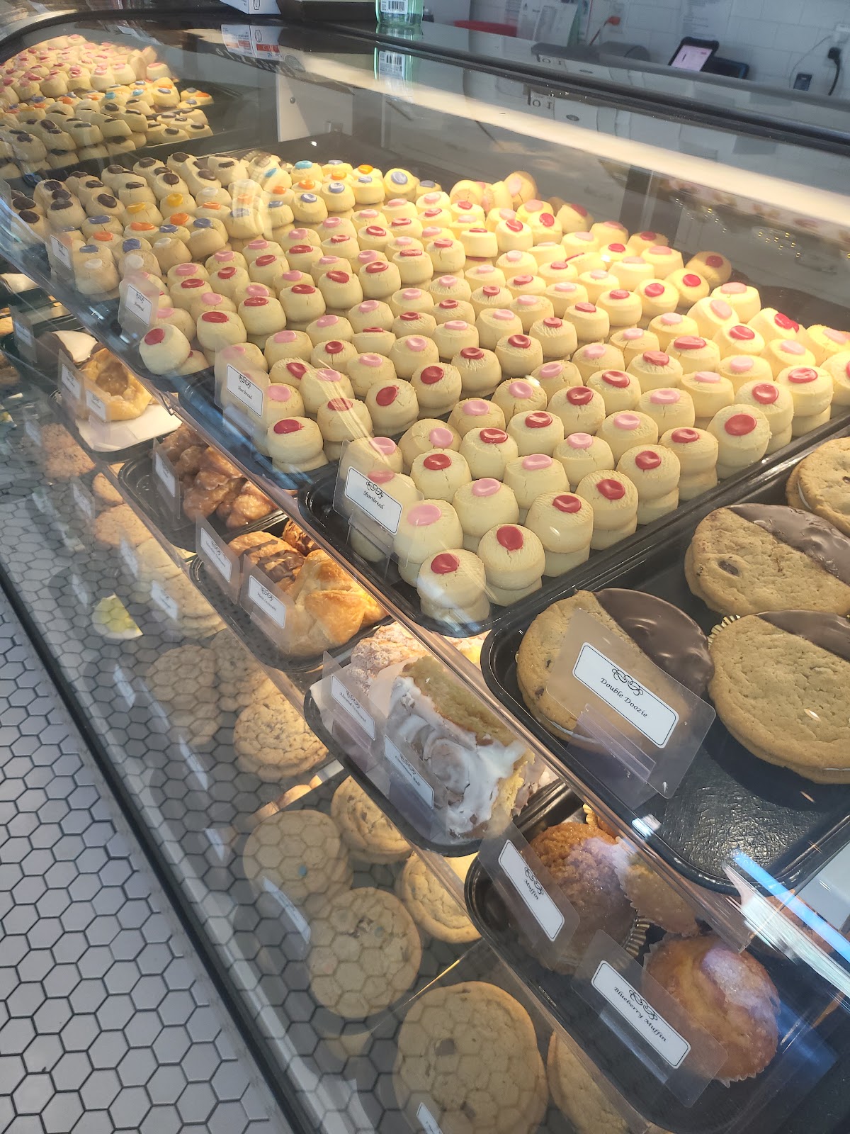 Henri's Bakery & Deli: Google Places image 3