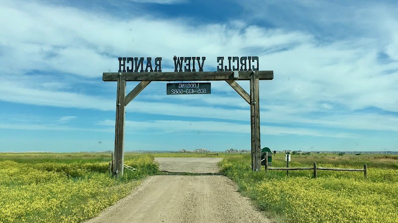 Circle View Guest Ranch - Photo 4
