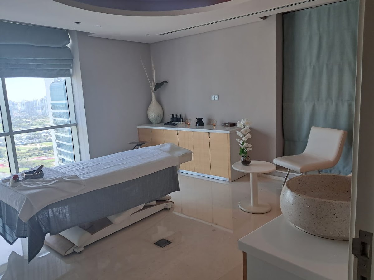 Azurro by Niyama Spa - Pullman Hotel JLT 3