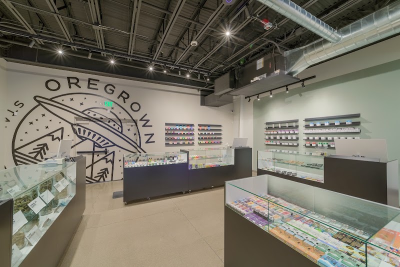 Video tour of Oregrown Redmond retail environment