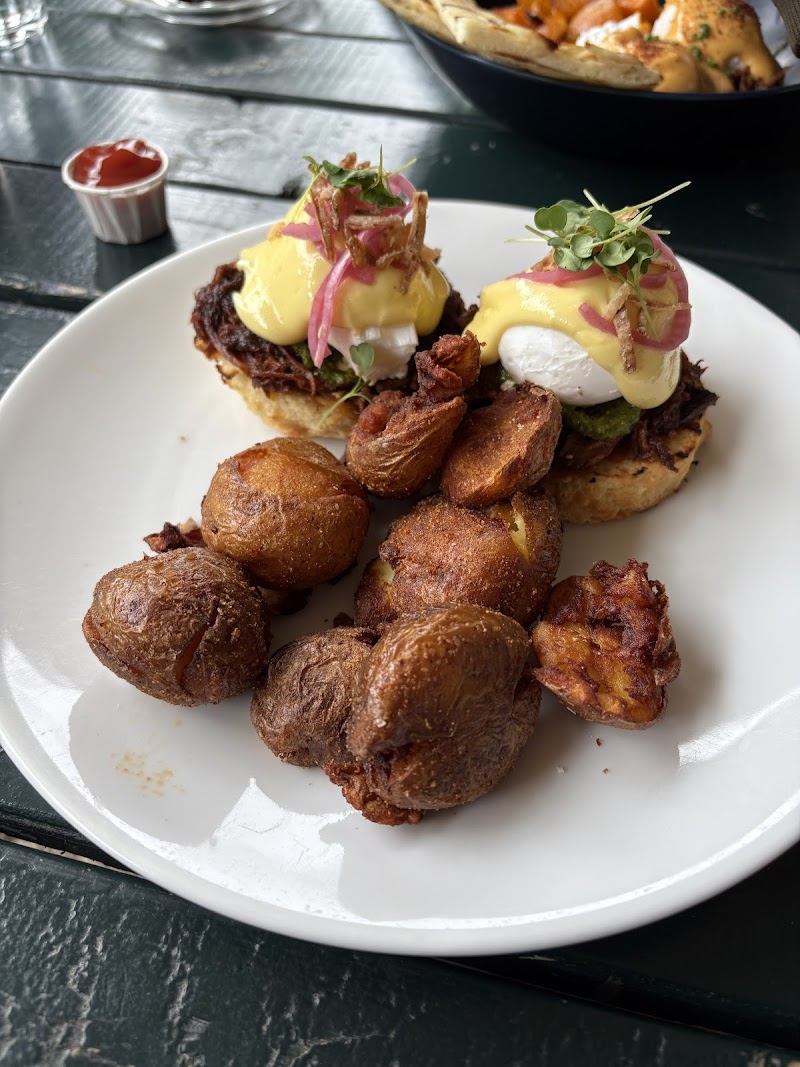 Fergie's Café photo 4