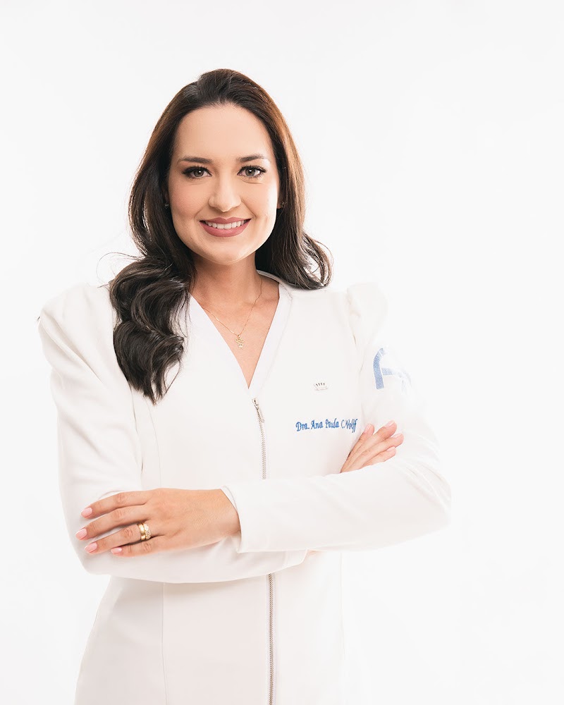 Dra Ana Paula Wolff