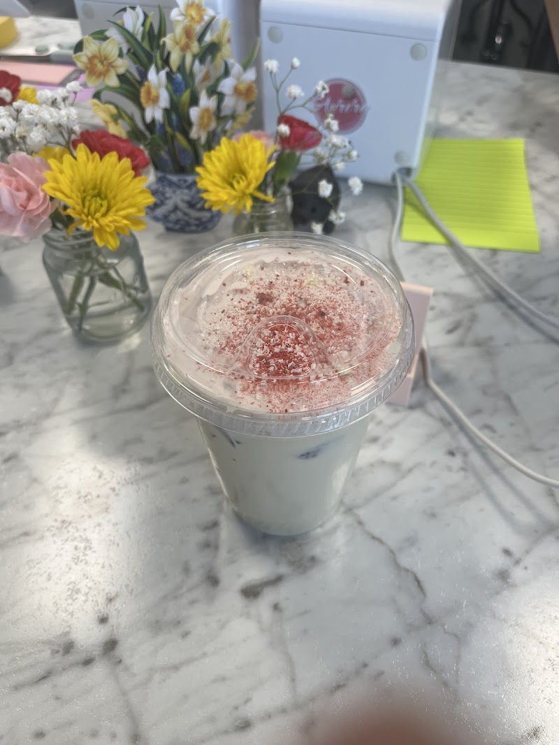 Aurora Cafe & Bakery photo 4