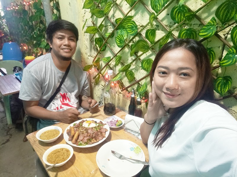 RK’s Pancit Batil Patong