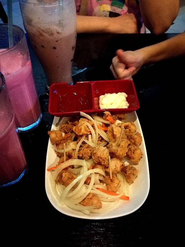 Alwie Cafe - Photo 1