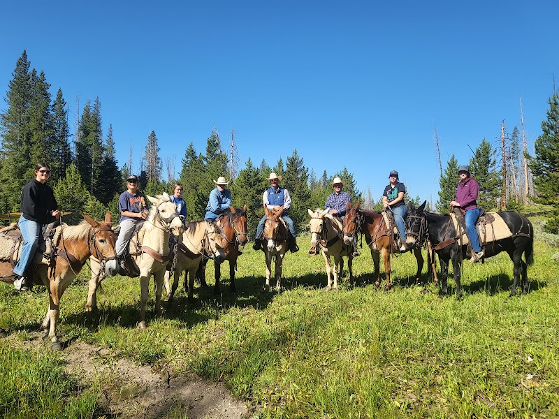 Mile High Outfitters - Photo 5