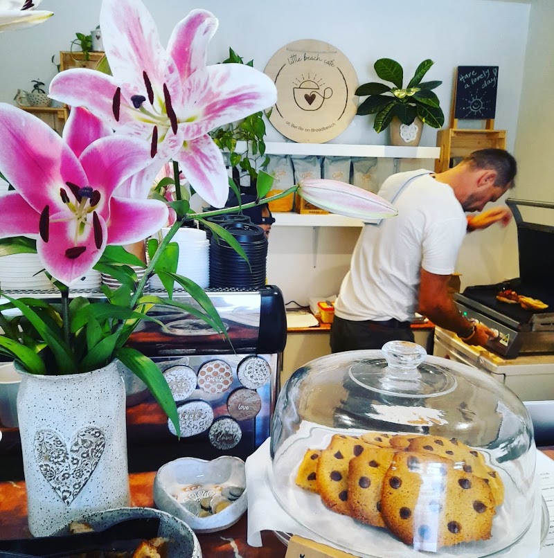 Little Beach Cafe at Bel Air photo 3