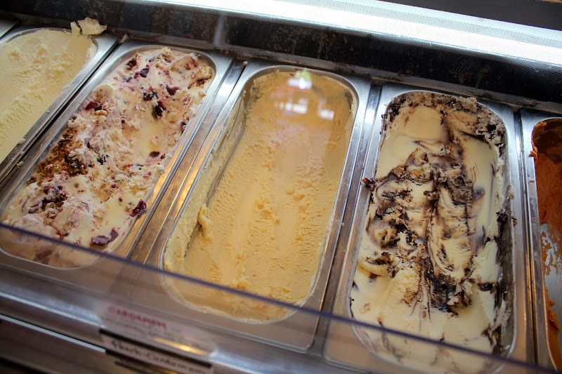 Cream Bean Berry photo 3