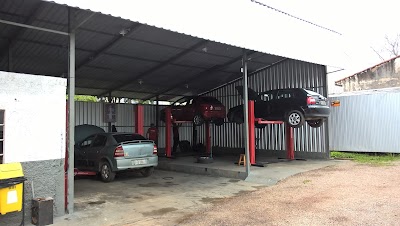 Foto de Auto Direção - Direção Hidráulica e Direção Elétrica