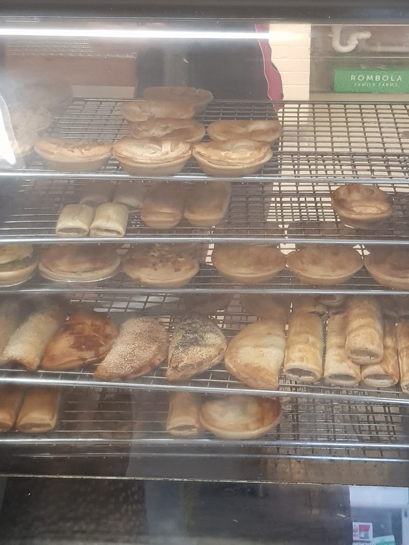 Great Country Pies and Bakery North Toowoomba photo 6