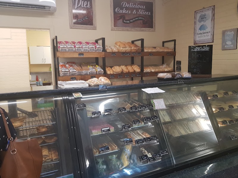 Great Country Pies and Bakery North Toowoomba photo 3
