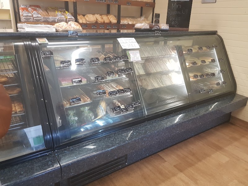 Great Country Pies and Bakery North Toowoomba photo 4