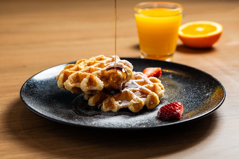 Penguins Restaurant photo 8