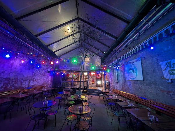 Photo of Arnold's Bar & Grill