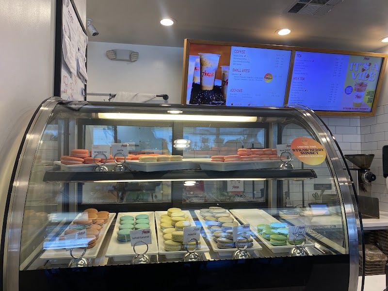 7 Leaves Cafe photo 4