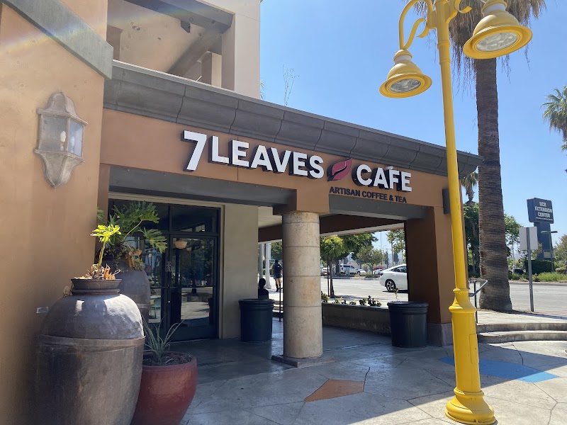 7 Leaves Cafe photo 1