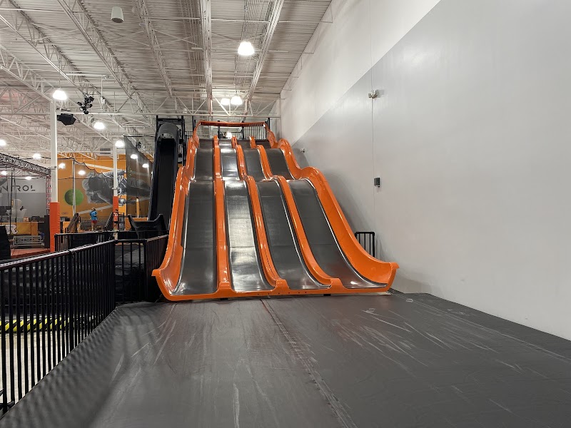 Ground Control Trampoline Park - Las Colinas photo 7