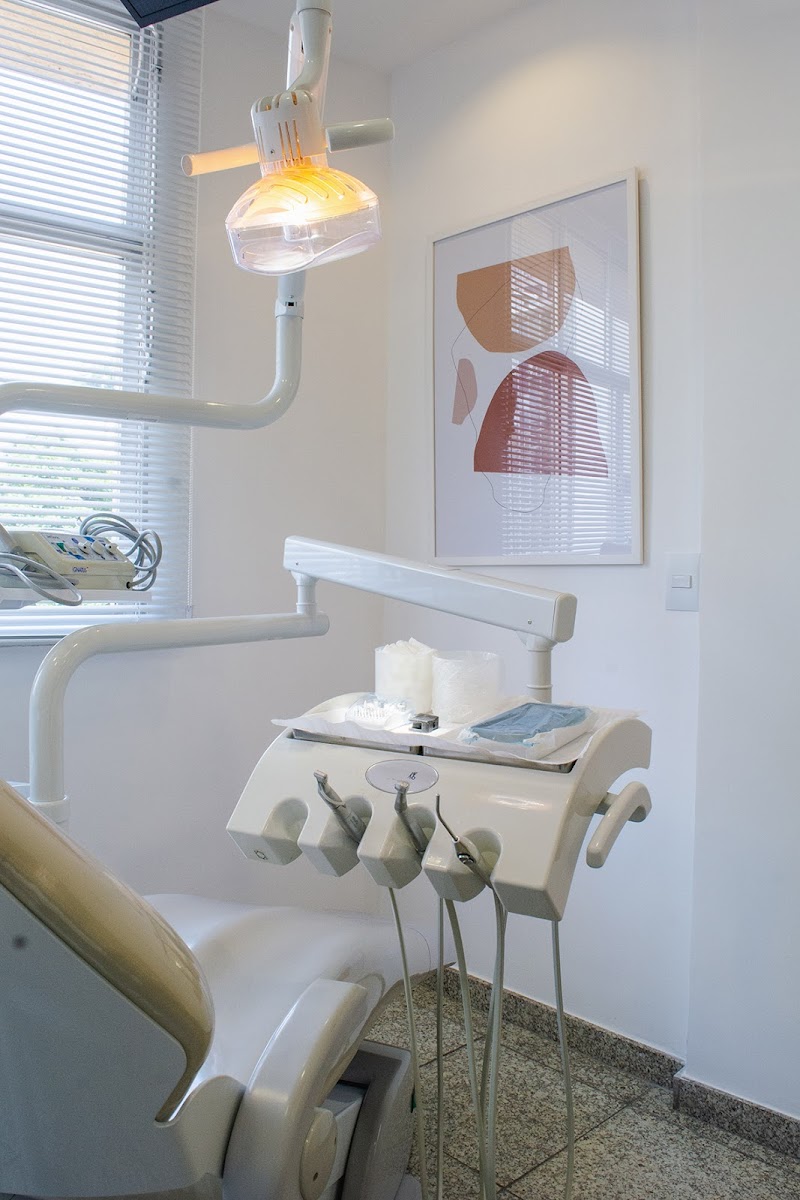 Nitz Odontologia - Especialista em Implantes Dentários - foto 3