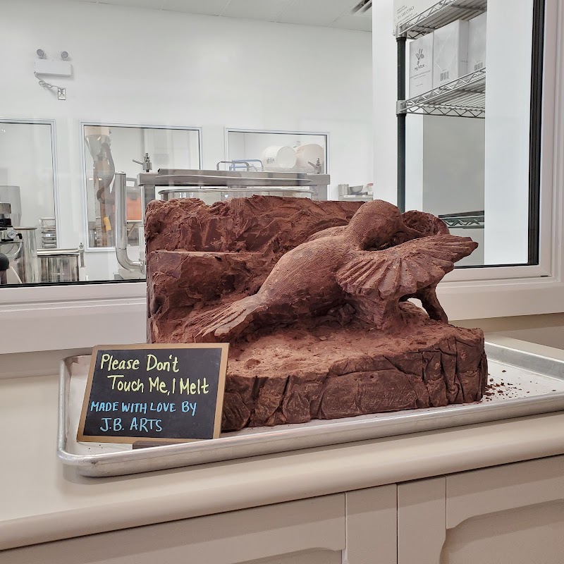 Hummingbird Chocolate Factory, Store & Café photo 3