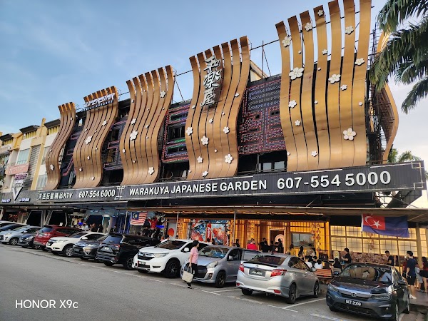 Warakuya Japanese Garden