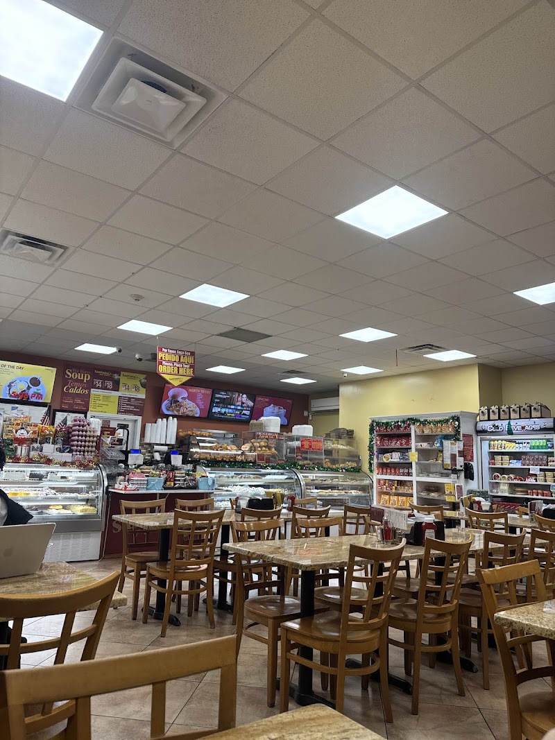 Santana's Plaza Café photo 3