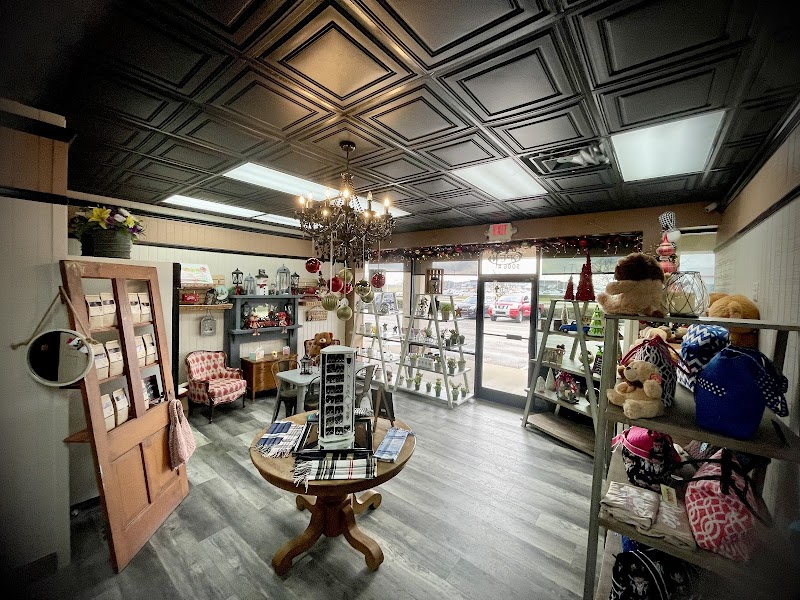 The Red Poppy photo 2