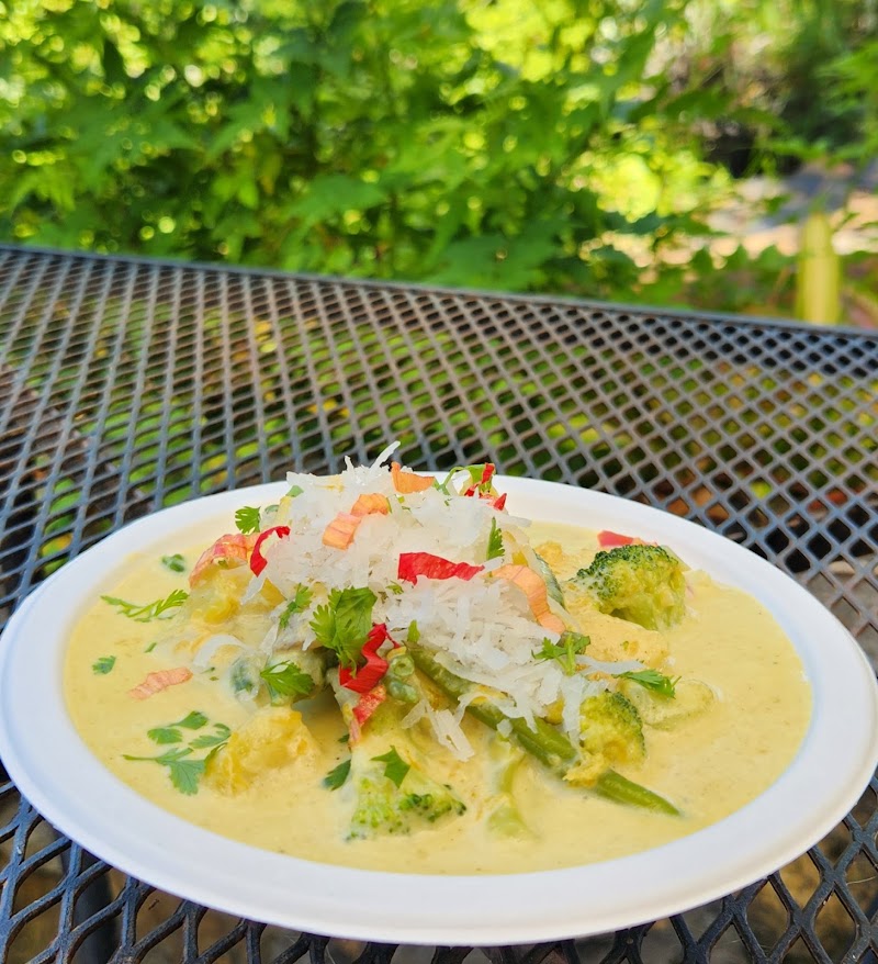 Maui Garden Grove Cafe photo 2