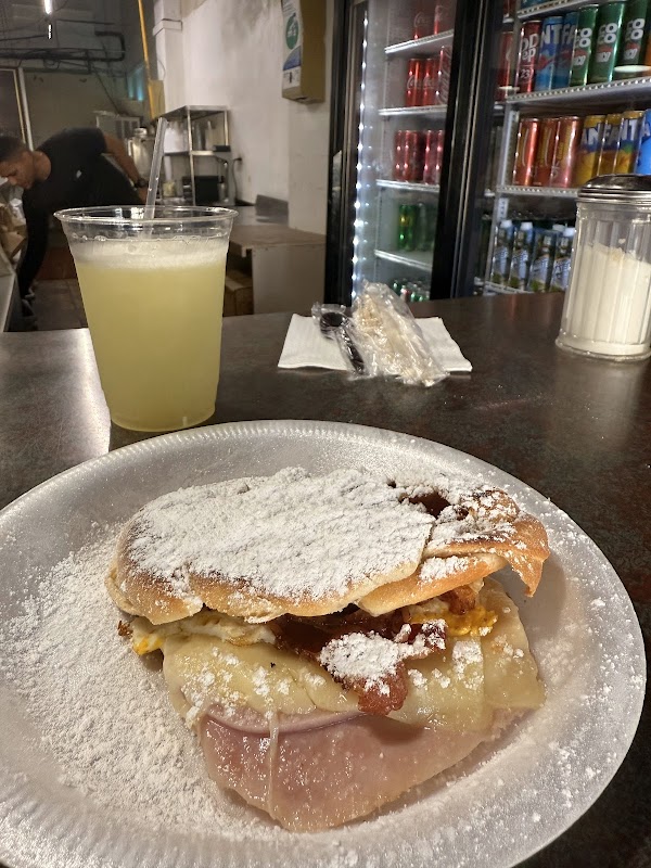 Cafetería Mallorca photo 3