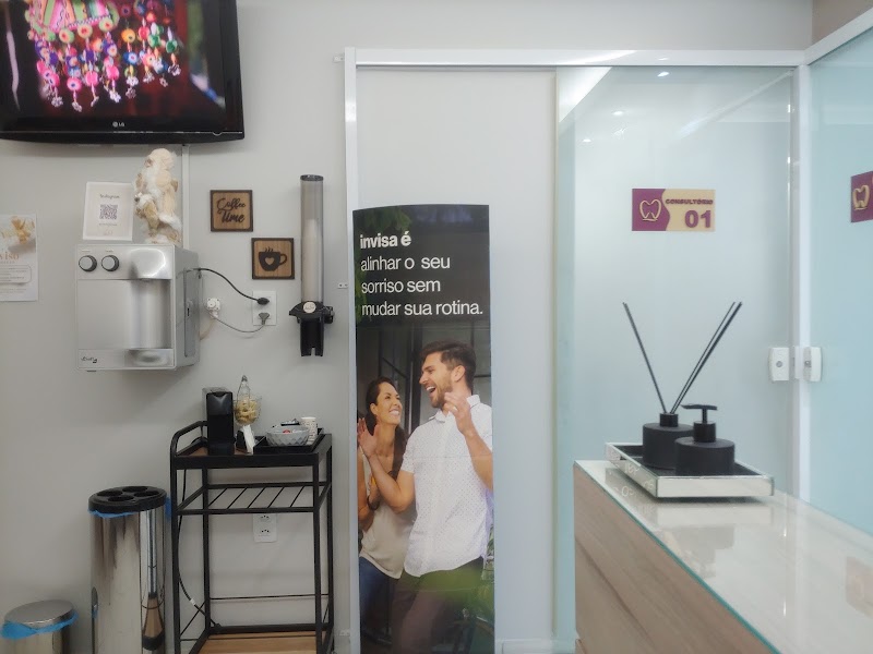 Roif Odontologia - Implantes Dentários - foto 2