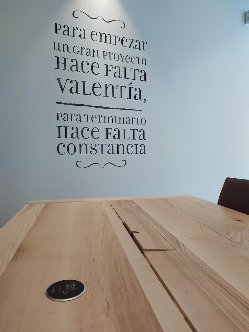Santander WorkCafé en C. de Alberto Aguilera, 35, Centro, 28015 Madrid, España - Imagen 5