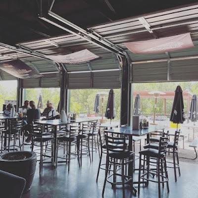 Kickstands Bar & Grill