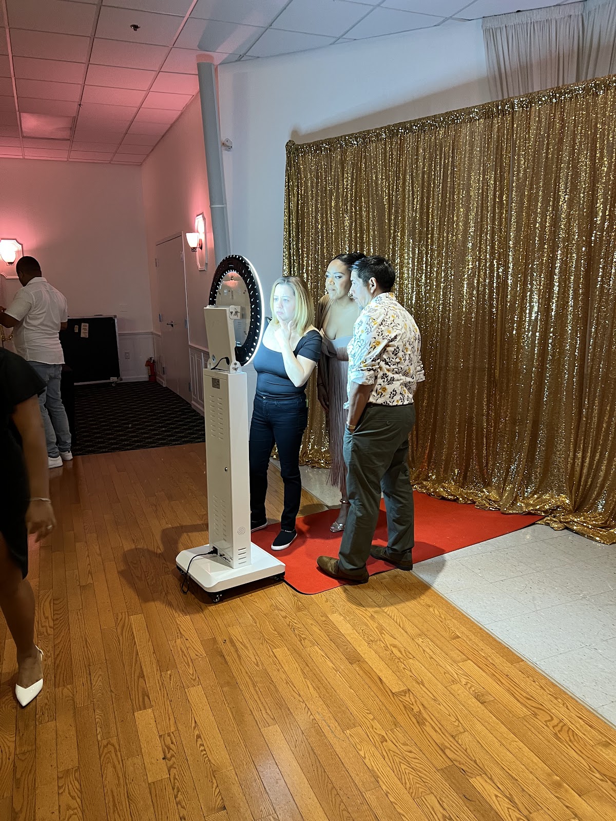 Slomo360effects 360photobooth Rental Philadelphia: Google Places image 5