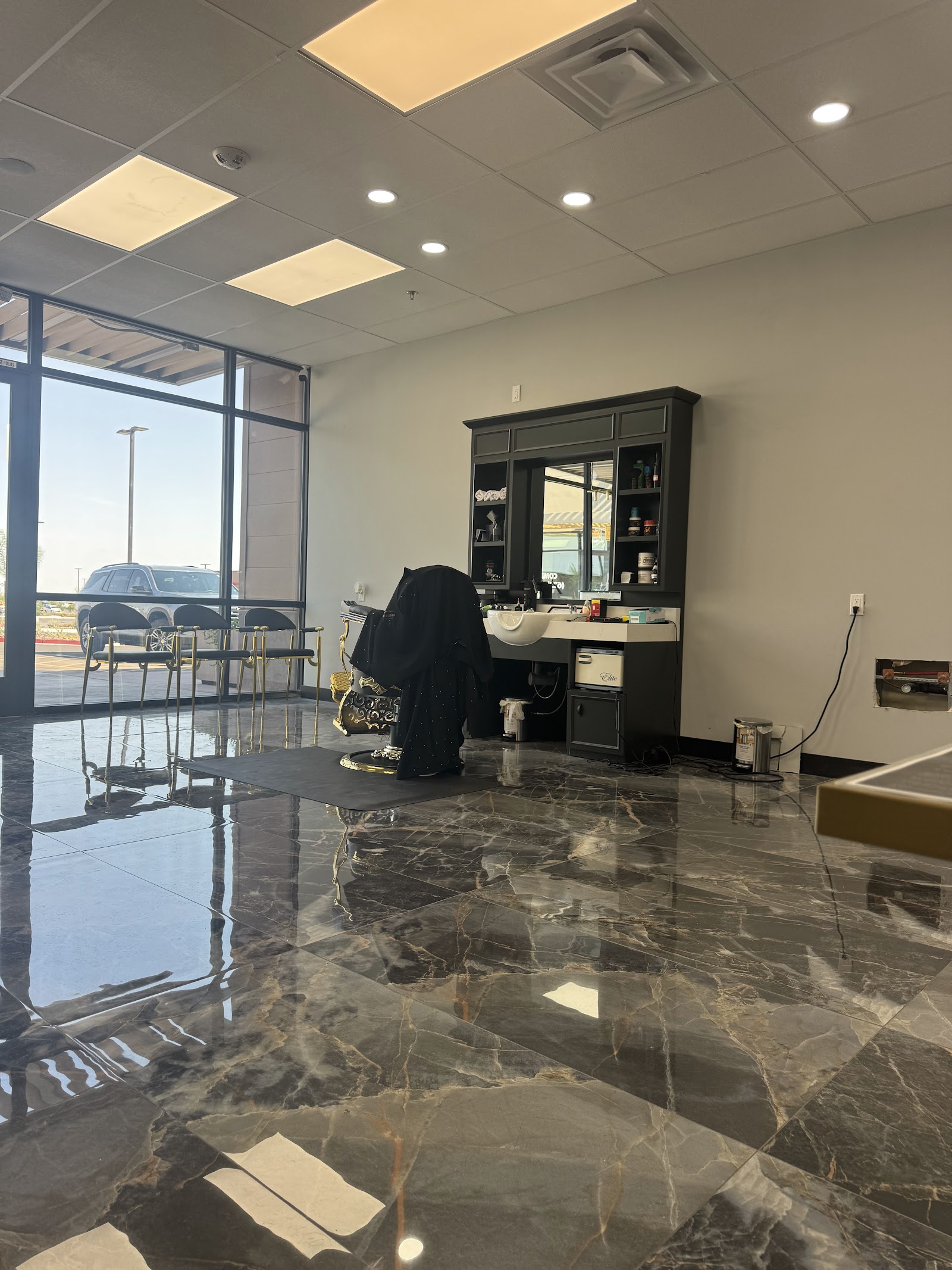 Kingsman Barbershop Vistancia photo 2