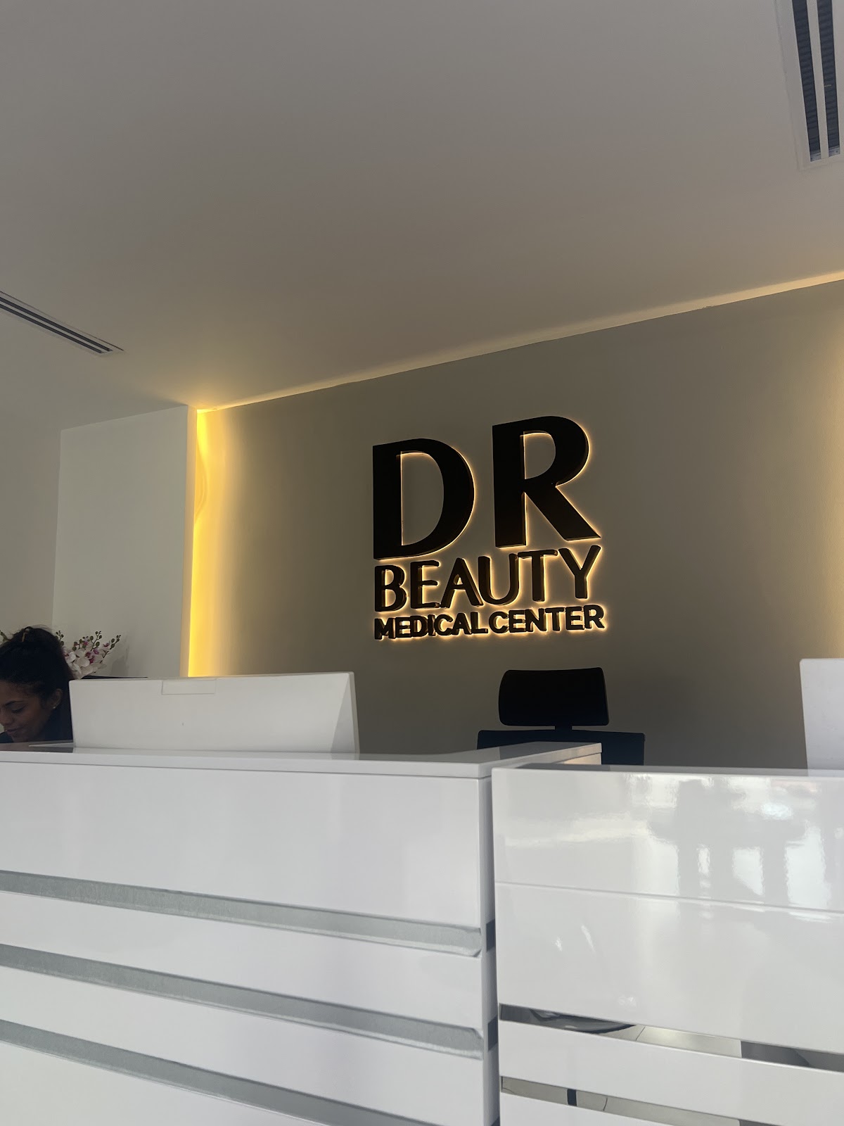 Dr Beauty Medical Center 2