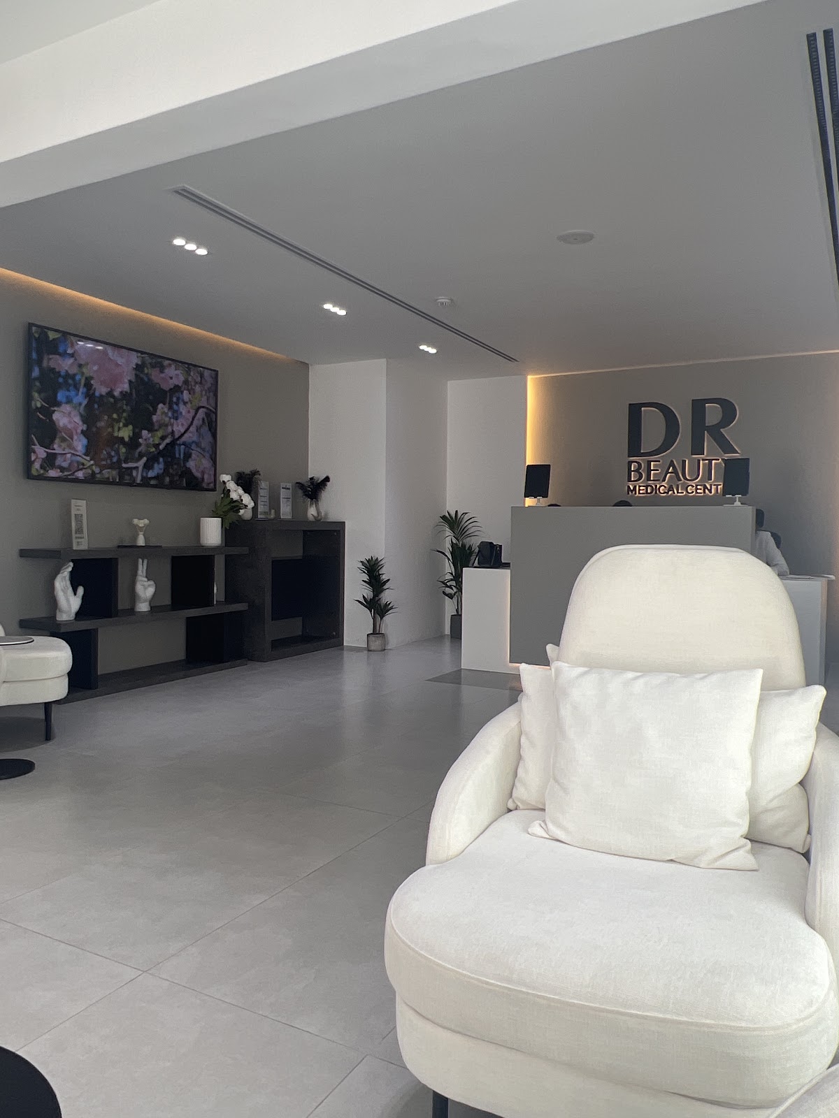 Dr Beauty Medical Center 4