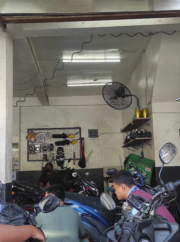 Motocentro Taguig
