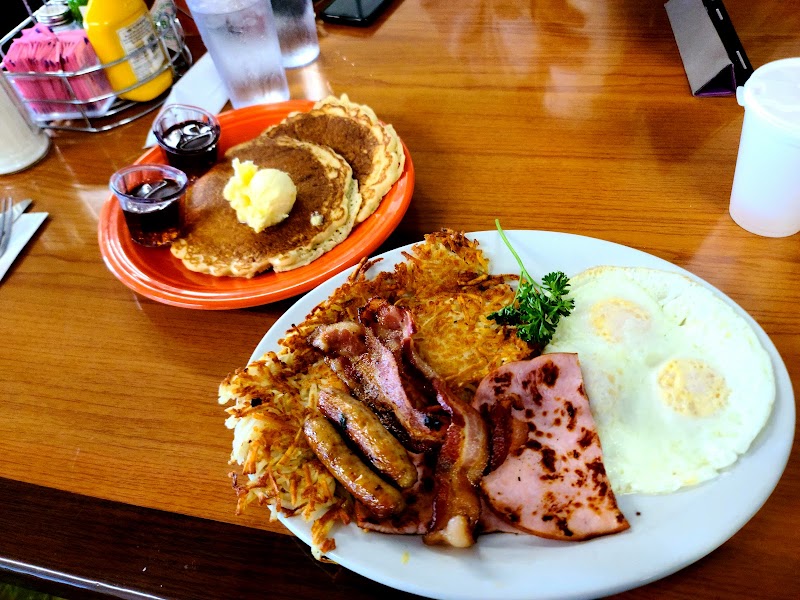 Gold Miner Cafe photo 2