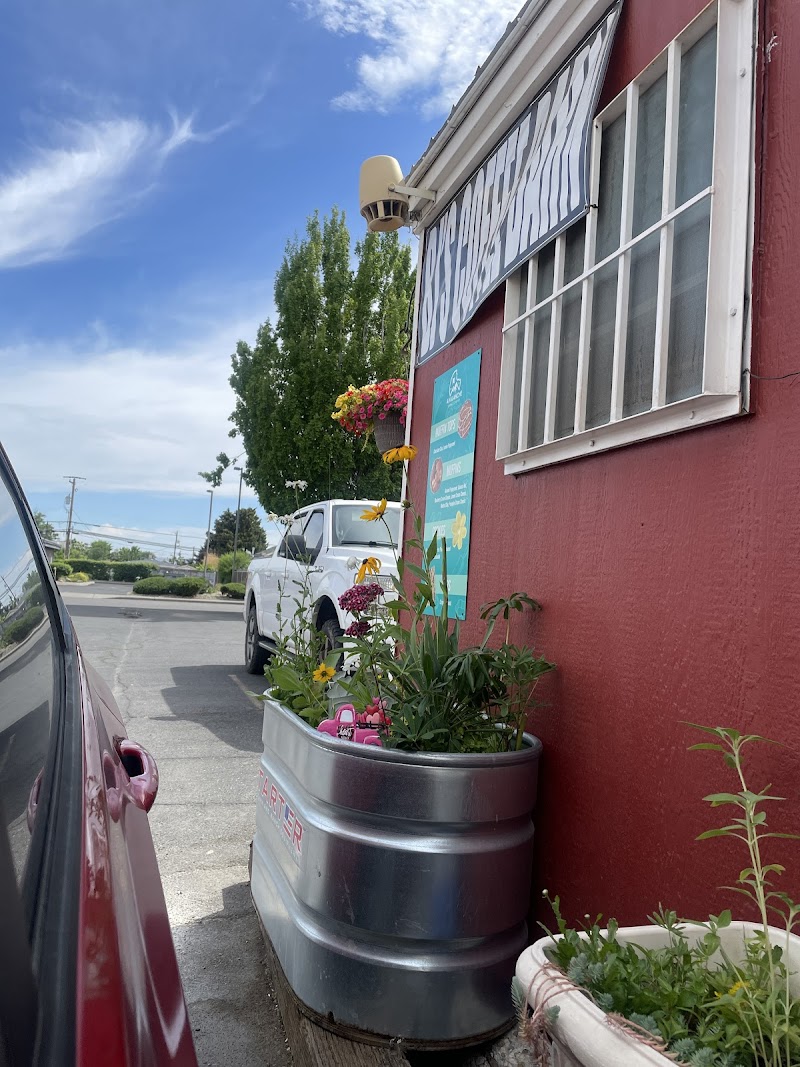 BJ’s Coffee Barn photo 2