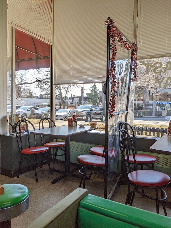 Tresca’s Eating Place