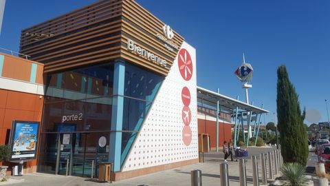 B BUBBLE CENTRE — photo 1