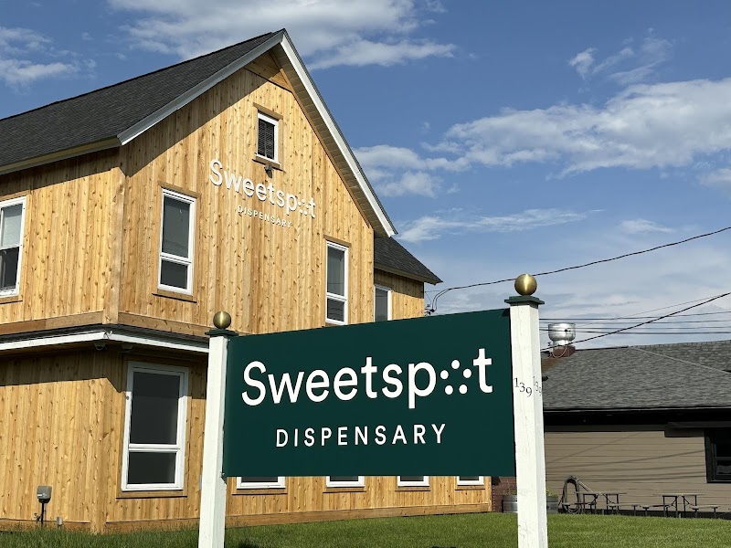 Video tour of Sweetspot Dispensary Essex Junction retail environment