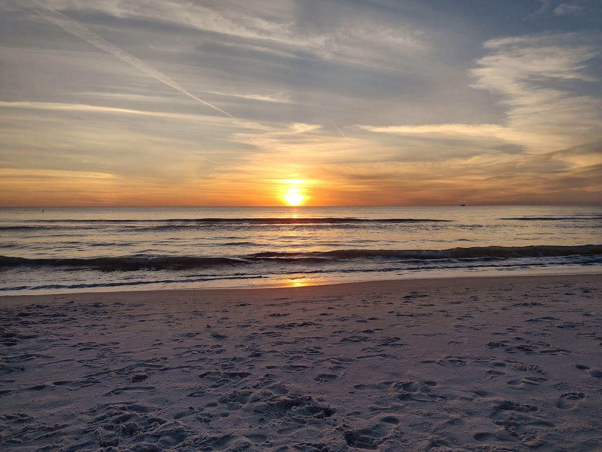 Lowdermilk Beach photo 3