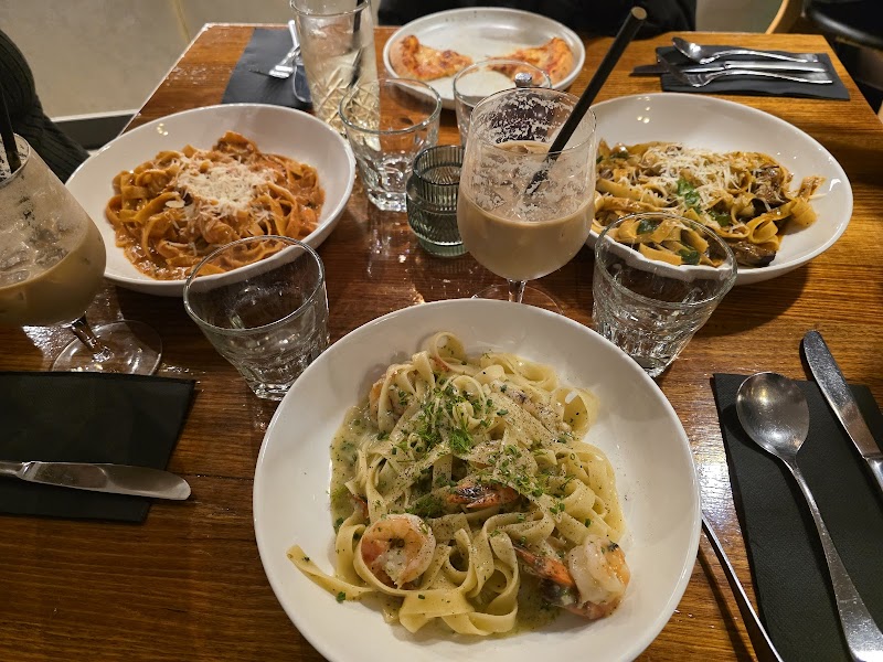 Cultura Italian Bar & Restaurant photo 4