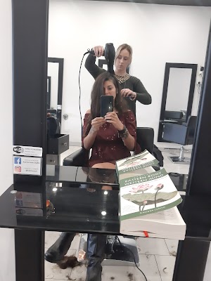 Kutrize Hair Studio photo 3