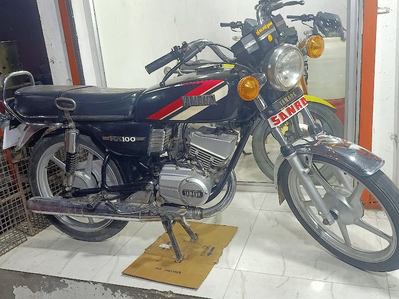 R.S Pandeeswari 2 Wheeler , 4 Wheeler Consulting
